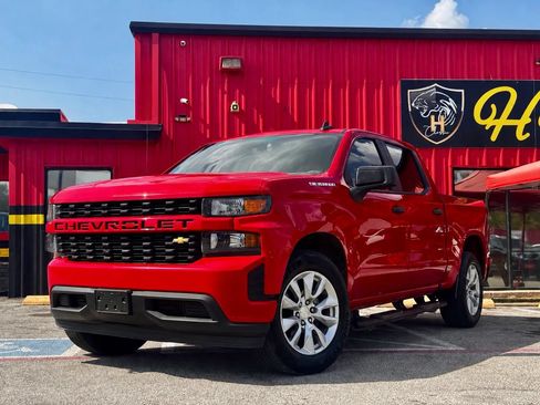 Used 2019 Chevrolet Silverado 1500 Custom w/ Custom Value Package RWD image 1