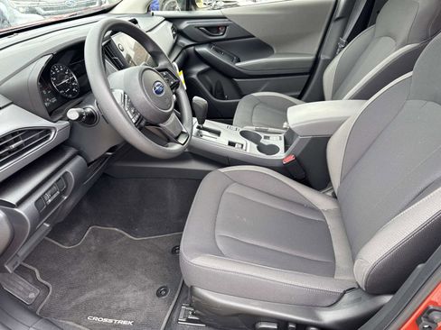 Certified 2025 Subaru Crosstrek 2.0i Premium image 16