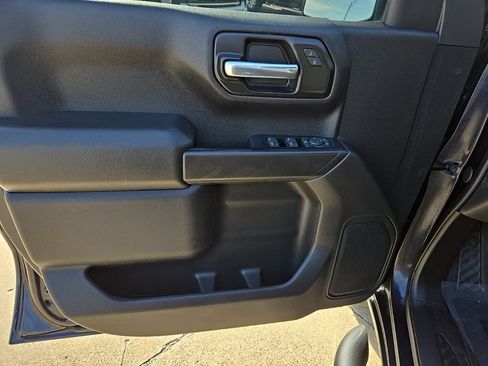 Used 2023 Chevrolet Silverado 1500 Custom Trail Boss image 13