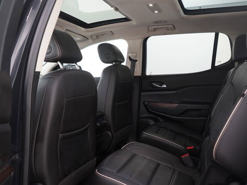 Used 2020 GMC Acadia Denali w/ Denali Ultimate Package image 21