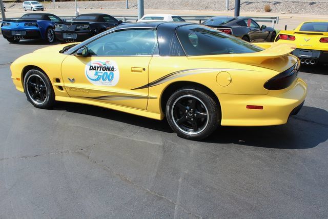 Used 2002 Pontiac Firebird Trans Am RWD image 17