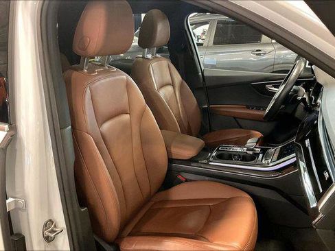 Used 2020 Audi Q7 3.0T Premium w/ Convenience Package AWD/4WD image 7