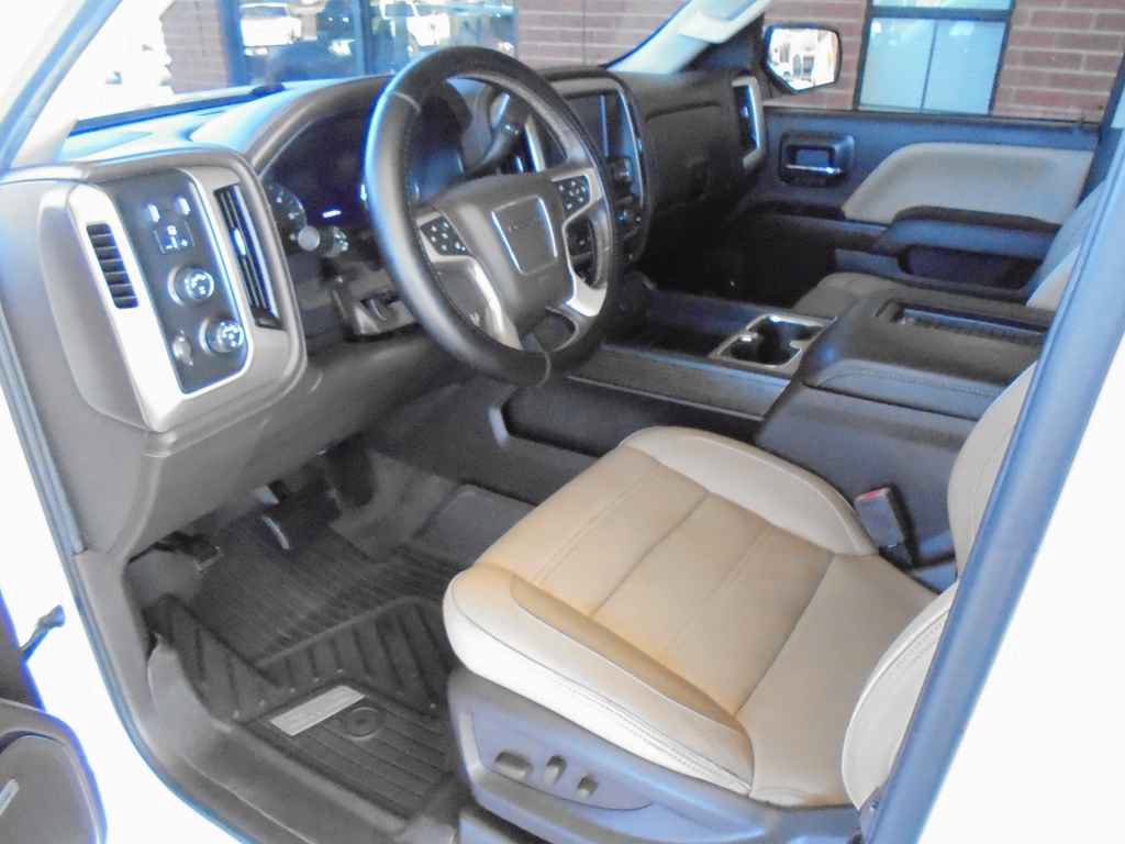 Used 2018 GMC Sierra 1500 Denali w/ Denali Ultimate Package AWD/4WD image 7
