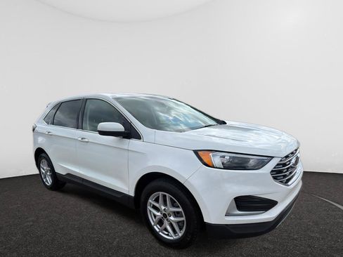 Used 2024 Ford Edge SEL AWD/4WD image 3