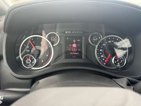 Used 2025 RAM 2500 Tradesman image 31