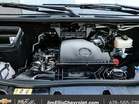 Used 2024 Mercedes-Benz Sprinter 2500 image 28