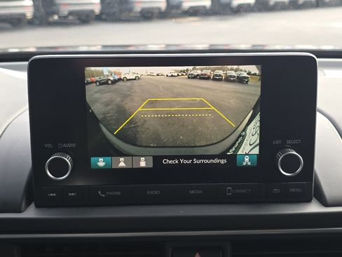 Used 2023 Honda Pilot Sport image 19