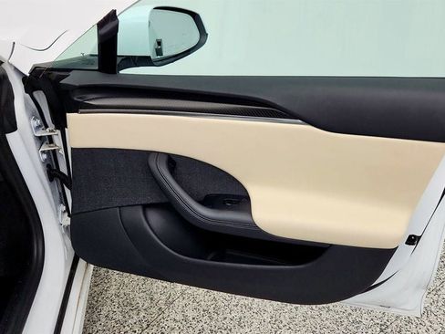 Used 2021 Tesla Model S Plaid image 30