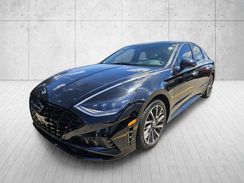 Used 2023 Hyundai Sonata Limited FWD image 4
