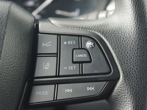 Used 2024 Toyota Sienna LE image 10