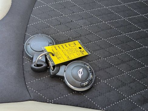 Used 2013 MINI Cooper Clubman S image 33