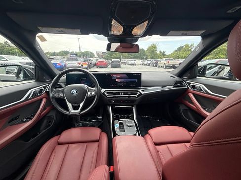 Used 2023 BMW i4 eDrive35 RWD image 8