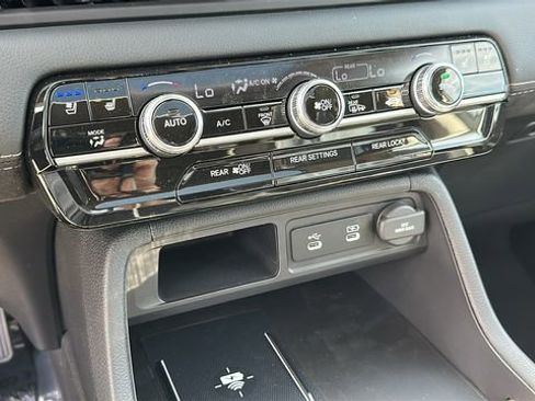 New 2026 Honda Pilot Elite image 18