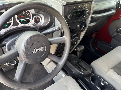 Used 2010 Jeep Wrangler Sport AWD/4WD image 12