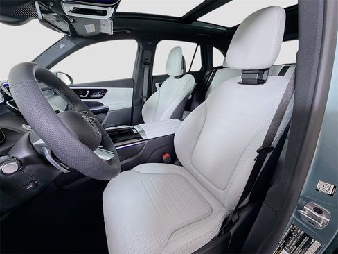 New 2026 Mercedes-Benz GLC 300 4MATIC image 12