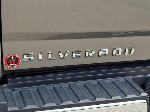 Certified 2017 Chevrolet Silverado 2500 LTZ w/ Duramax Plus Package AWD/4WD image 30