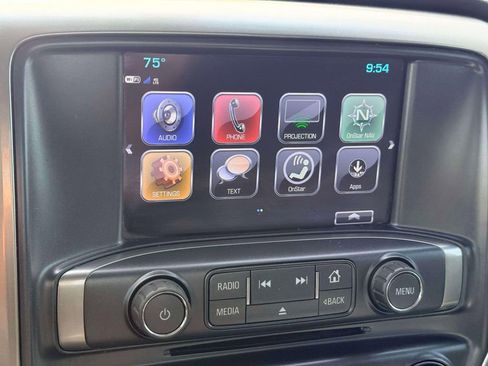 Used 2018 Chevrolet Silverado 1500 LT w/ LT Convenience Package AWD/4WD image 19