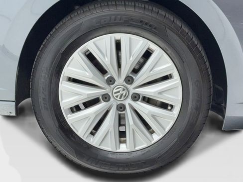 Used 2020 Volkswagen Jetta S image 50