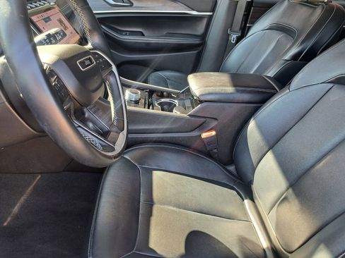 Used 2021 Jeep Grand Cherokee L Limited RWD image 19