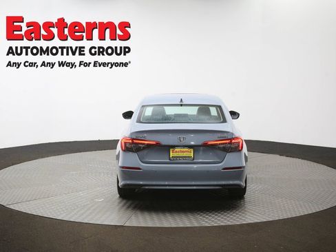 Used 2022 Honda Civic Touring image 38