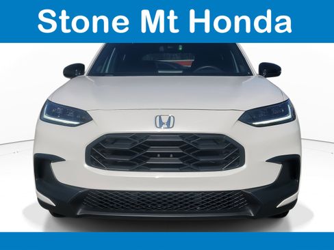 Used 2024 Honda HR-V Sport image 2