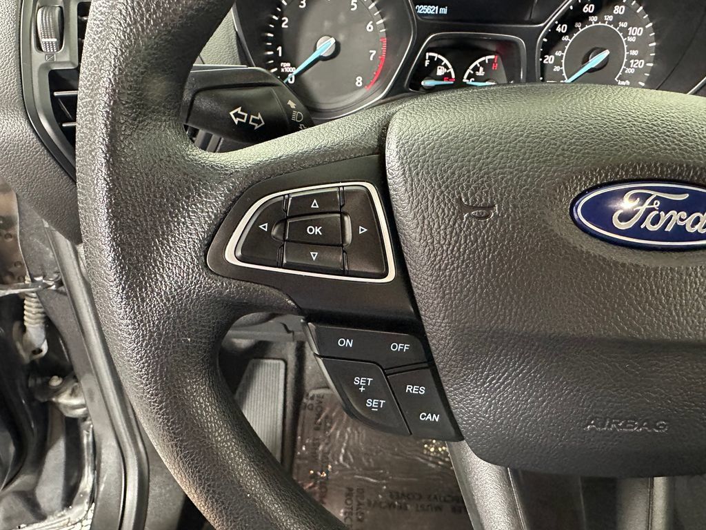 Used 2018 Ford Escape SE AWD/4WD image 21