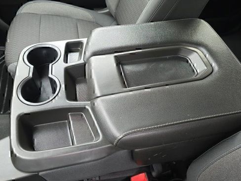 Used 2019 Chevrolet Silverado 1500 LT image 29