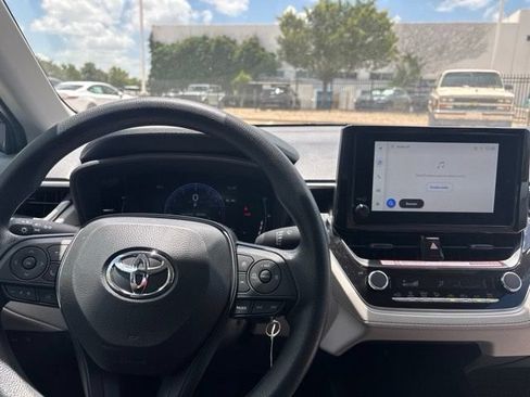 Used 2026 Toyota Corolla Cross L FWD image 10