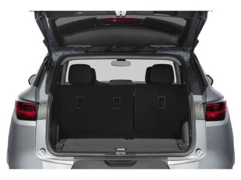 Used 2025 Chevrolet Blazer LT w/ Sound & Technology Package image 11