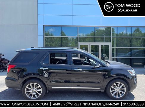 Used 2017 Ford Explorer Limited AWD/4WD image 1
