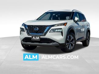 Used 2021 Nissan Rogue SV image 1