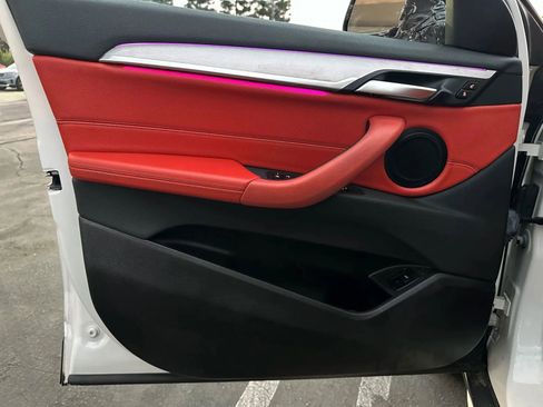 Used 2018 BMW X2 sDrive28i w/ M SportX Package image 25