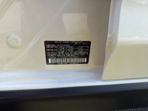 Certified 2025 Subaru Crosstrek 2.0i Premium AWD/4WD image 17