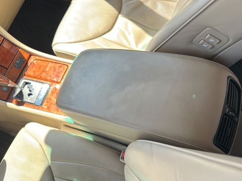 Used 2004 Lexus LS 430 w/ Modern Luxury Pkg RWD image 26
