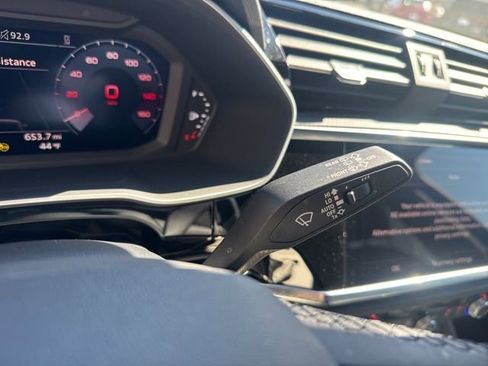 Used 2023 Audi Q3 2.0T Premium image 20