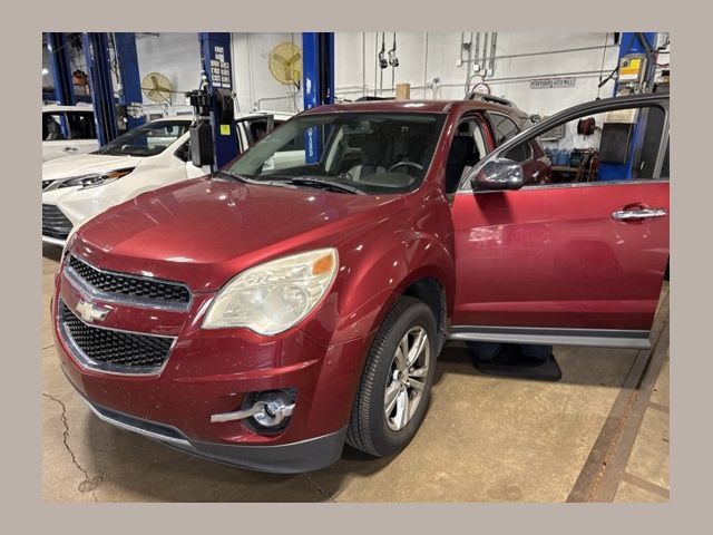Used 2010 Chevrolet Equinox LT w/ Chrome Appearance Package FWD image 1