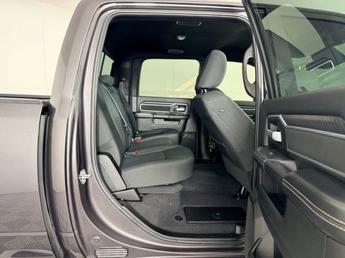 Used 2025 RAM 2500 Big Horn AWD/4WD image 29