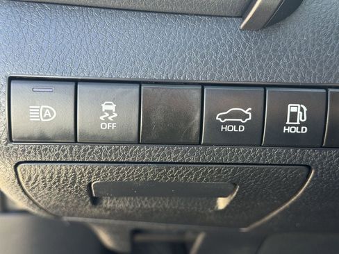 Used 2024 Toyota Camry SE image 24
