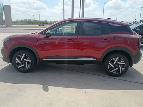 New 2026 Nissan Kicks SV image 3