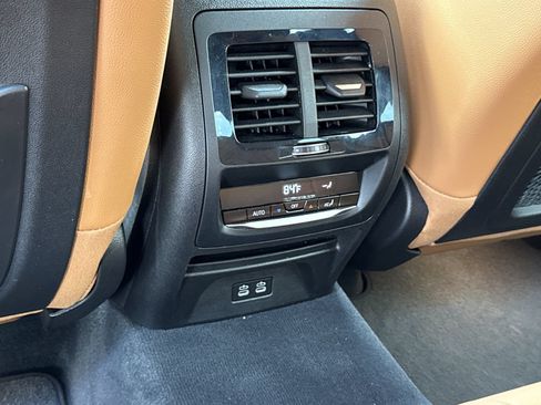 Used 2022 BMW X3 sDrive30i w/ Premium Package 2 RWD image 11