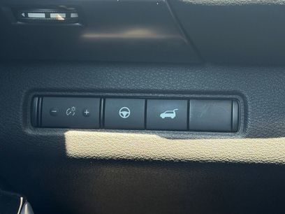 Used 2024 Nissan Pathfinder SL