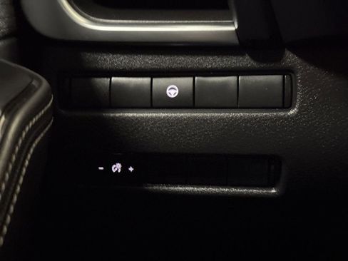 Used 2022 Nissan Rogue SV FWD image 18