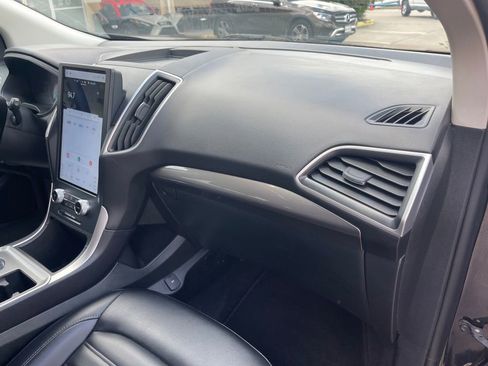 Used 2023 Ford Edge SEL AWD/4WD image 23