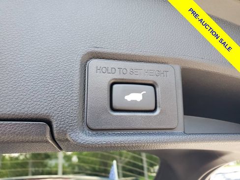 Used 2026 Acura RDX SH-AWD image 9