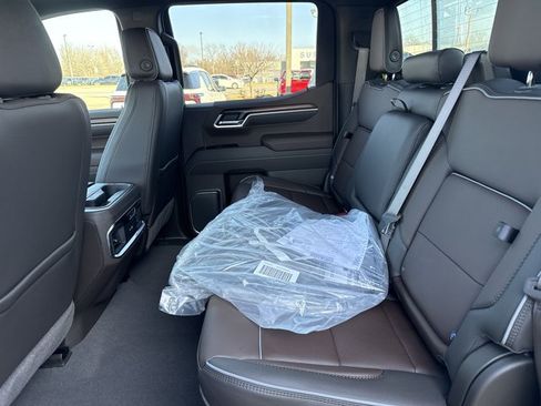 New 2026 GMC Sierra 1500 Denali AWD/4WD image 6