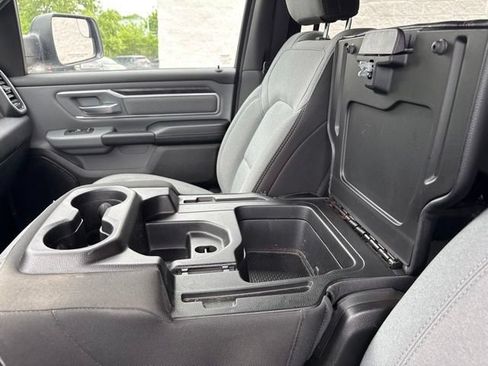 Used 2022 RAM 1500 Big Horn AWD/4WD image 36