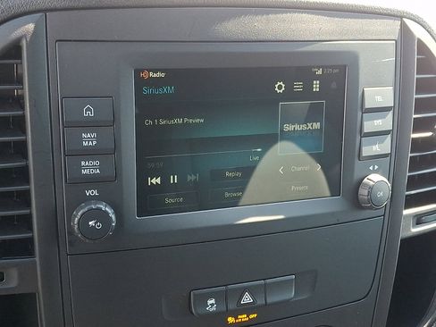 Used 2023 Mercedes-Benz Metris image 19