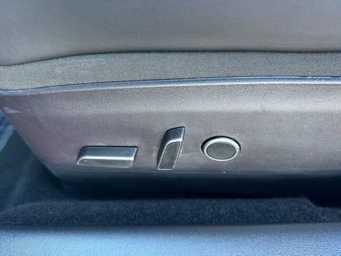 Used 2022 Tesla Model 3 Standard Range image 14