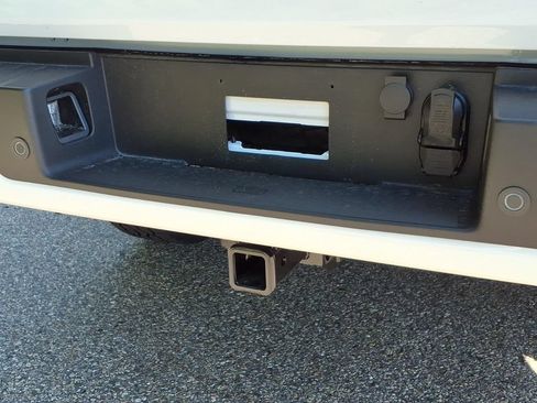 New 2026 Ford F150 XLT w/ Equipment Group 302A MID AWD/4WD image 7