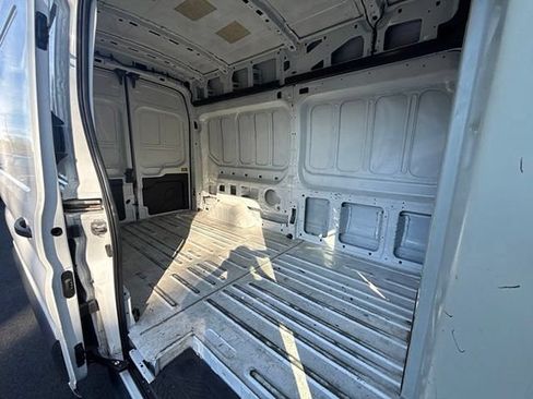 Used 2023 Ford Transit 250 148 High Roof AWD image 11
